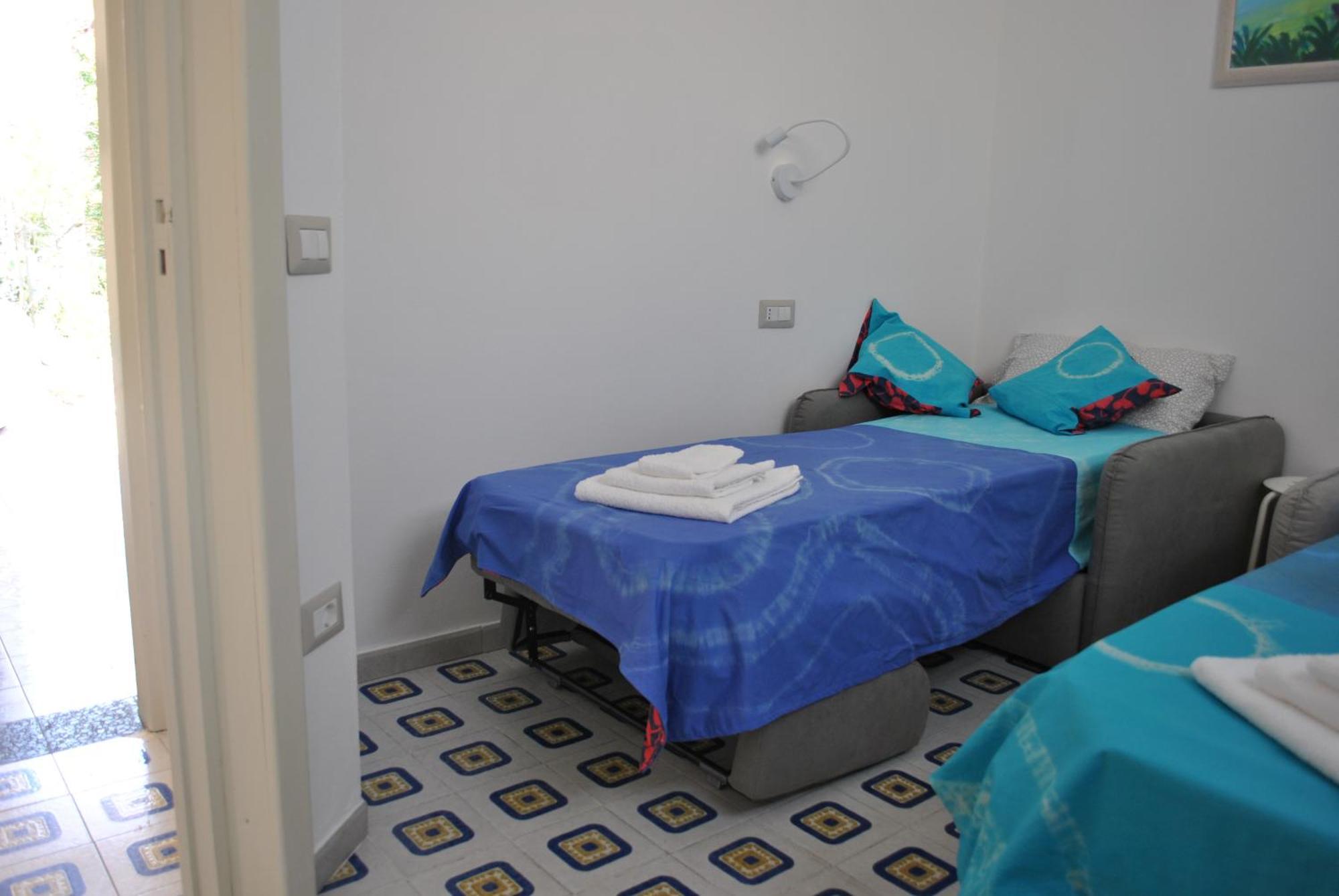 Il Giardino Di Tatiana Rooms & Breakfast La Maddalena (Sassari) Quarto foto