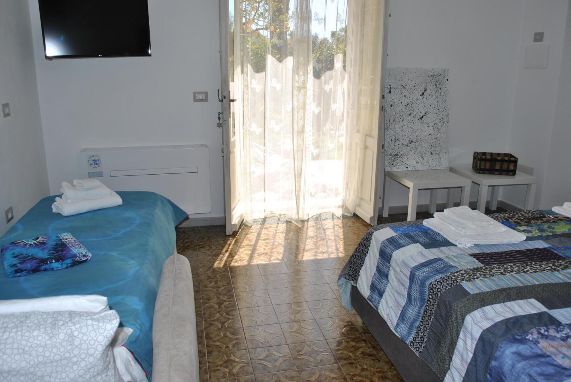 Il Giardino Di Tatiana Rooms & Breakfast La Maddalena (Sassari) Quarto foto